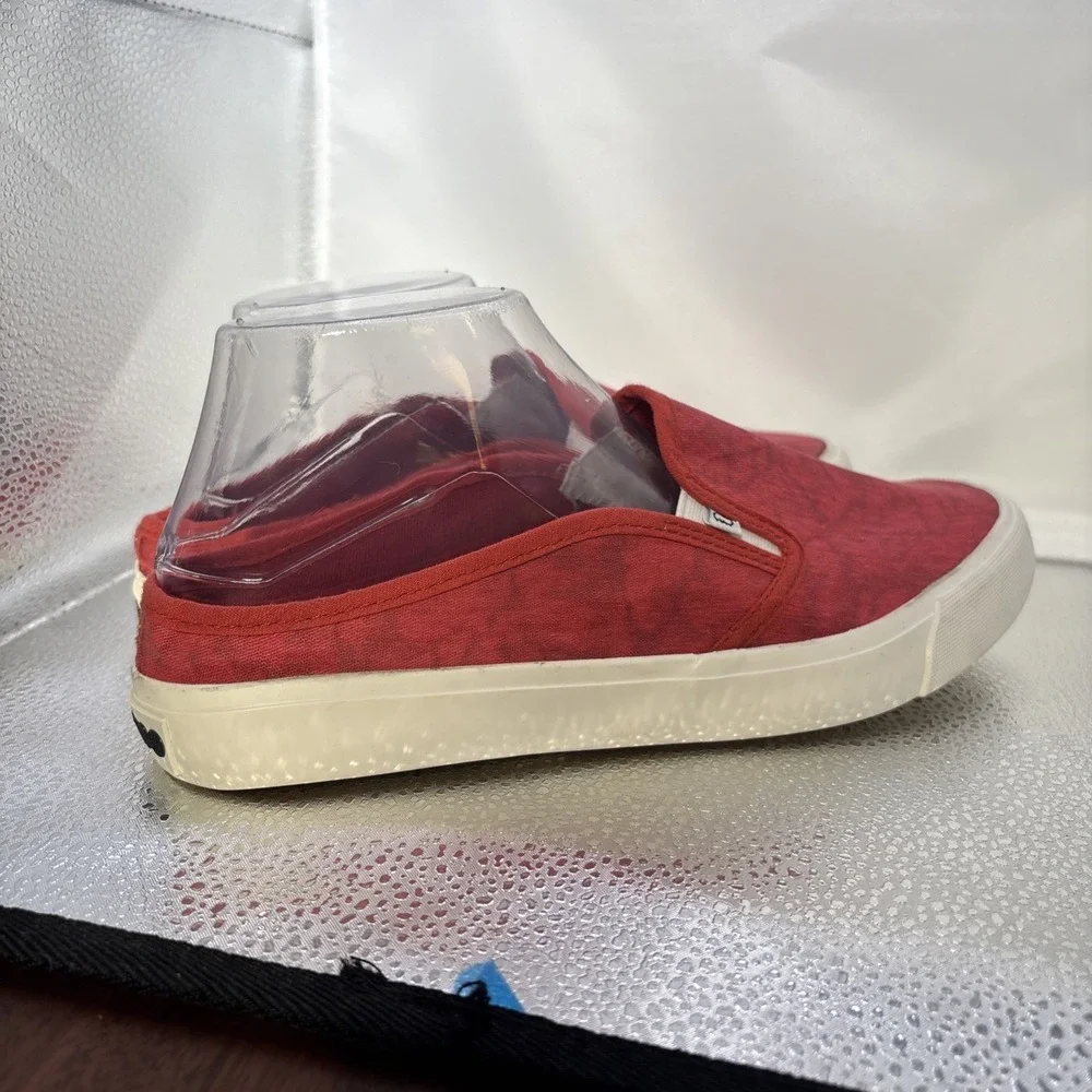 Lamo Women's Evie‎ Red Size 8.5 Slip On Mule Sneaker